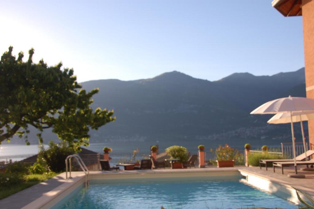 B&B Cherry En Rose Lezzeno Exterior photo